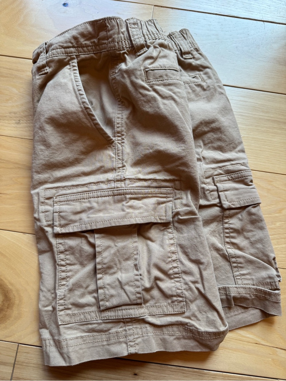 Cargo shorts - Picture 6 of 6